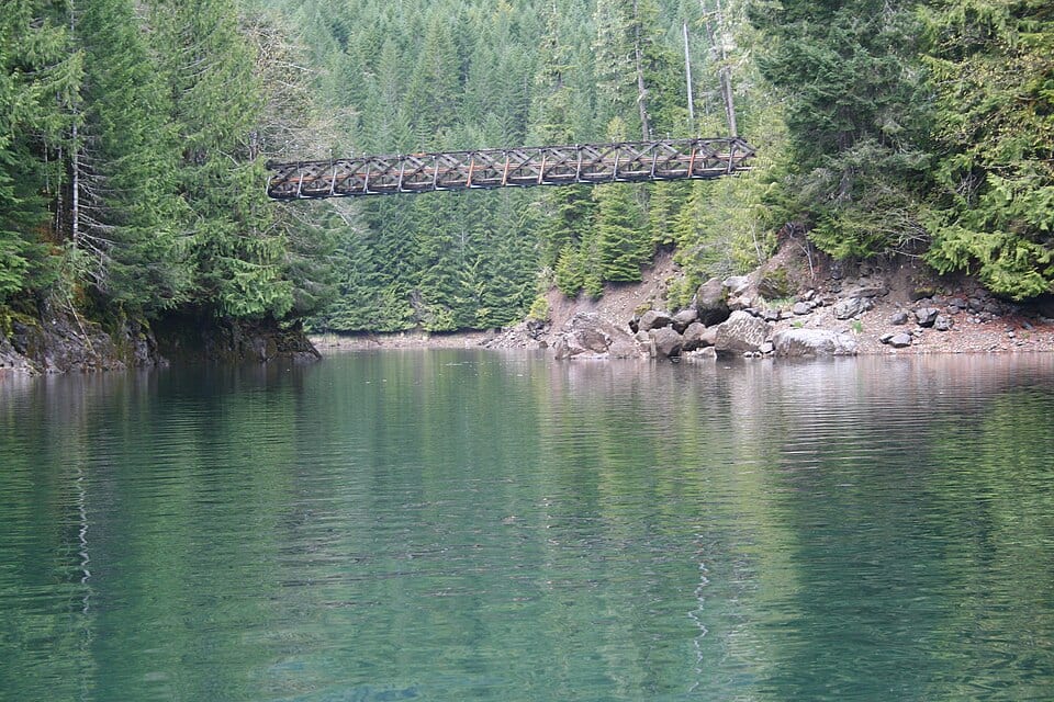 Blowout Creek Bridge (Detroit Lake)