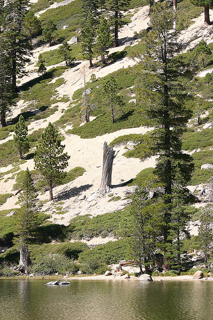 Angora Lakes cliffs