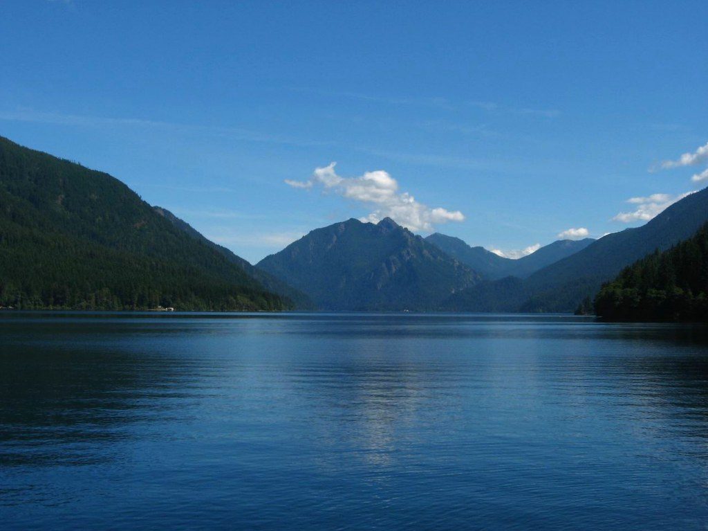 Devil's Punchbowl (Lake Crescent)