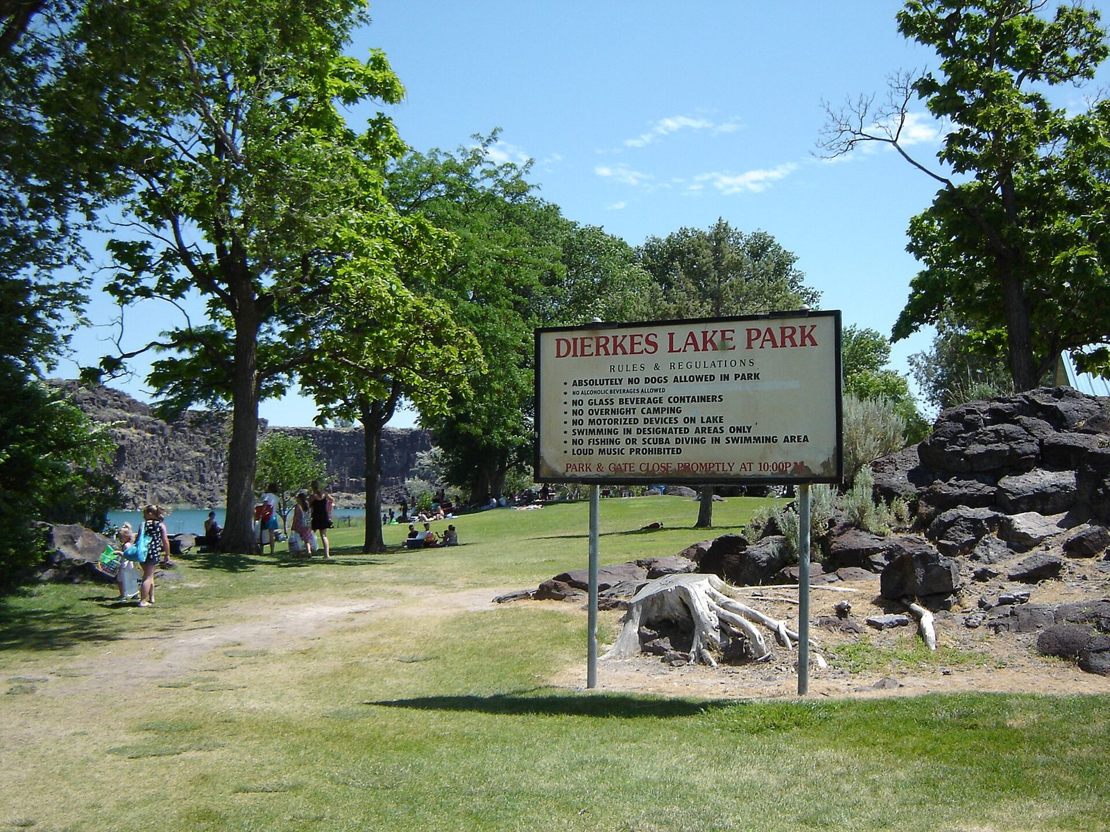 Dierkes Lake