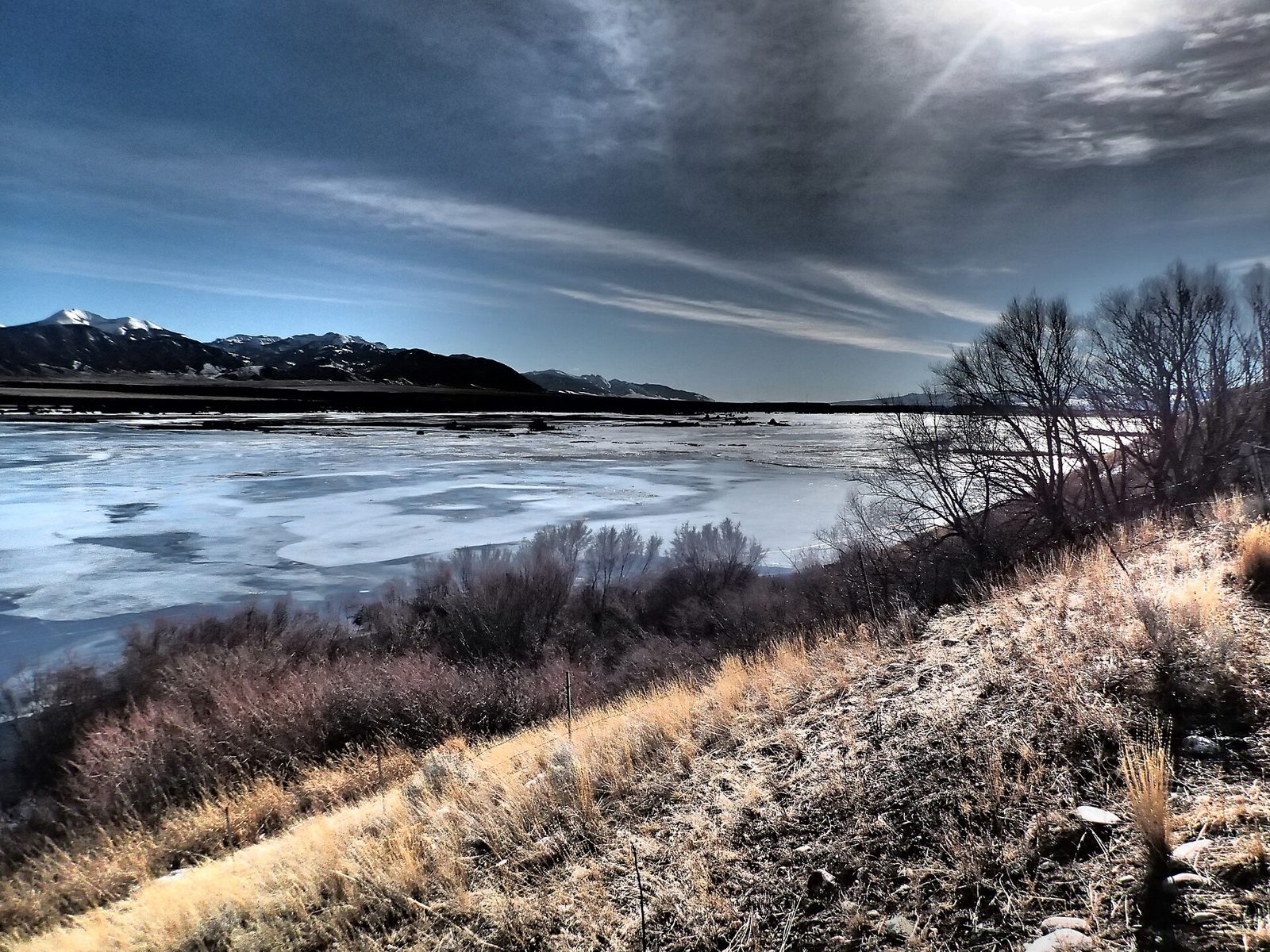 Ennis Lake cliffs