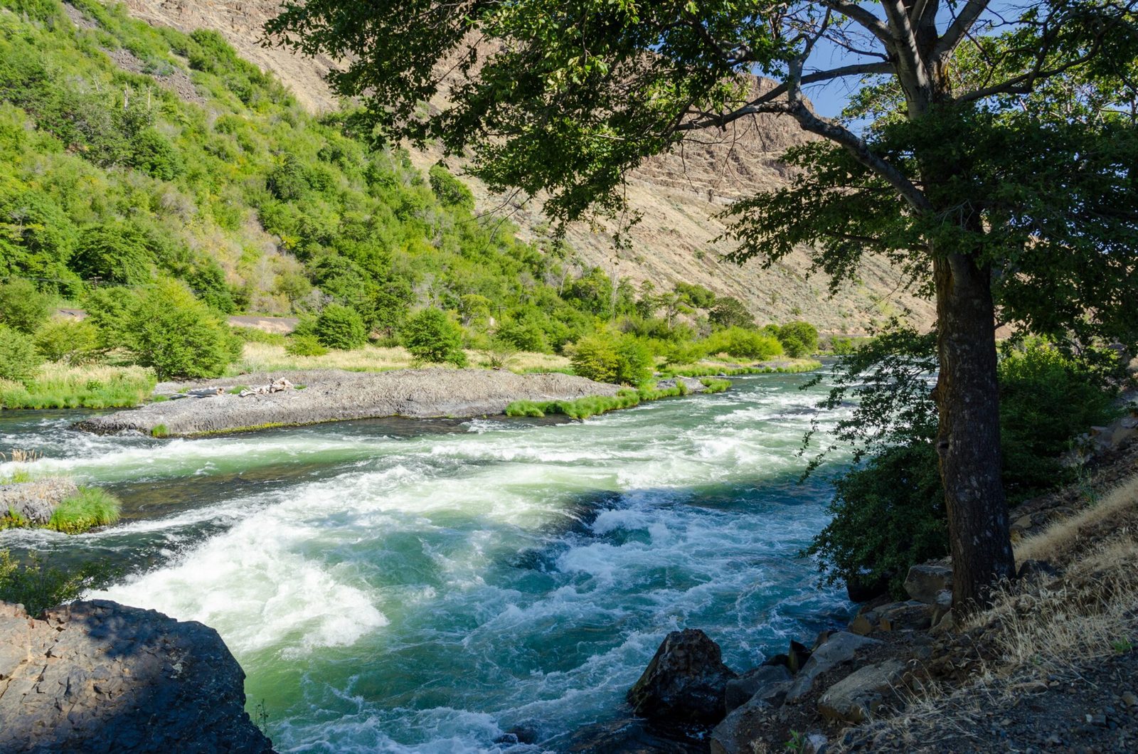 Pirate's Cove (Lower Deschutes, Maupin)
