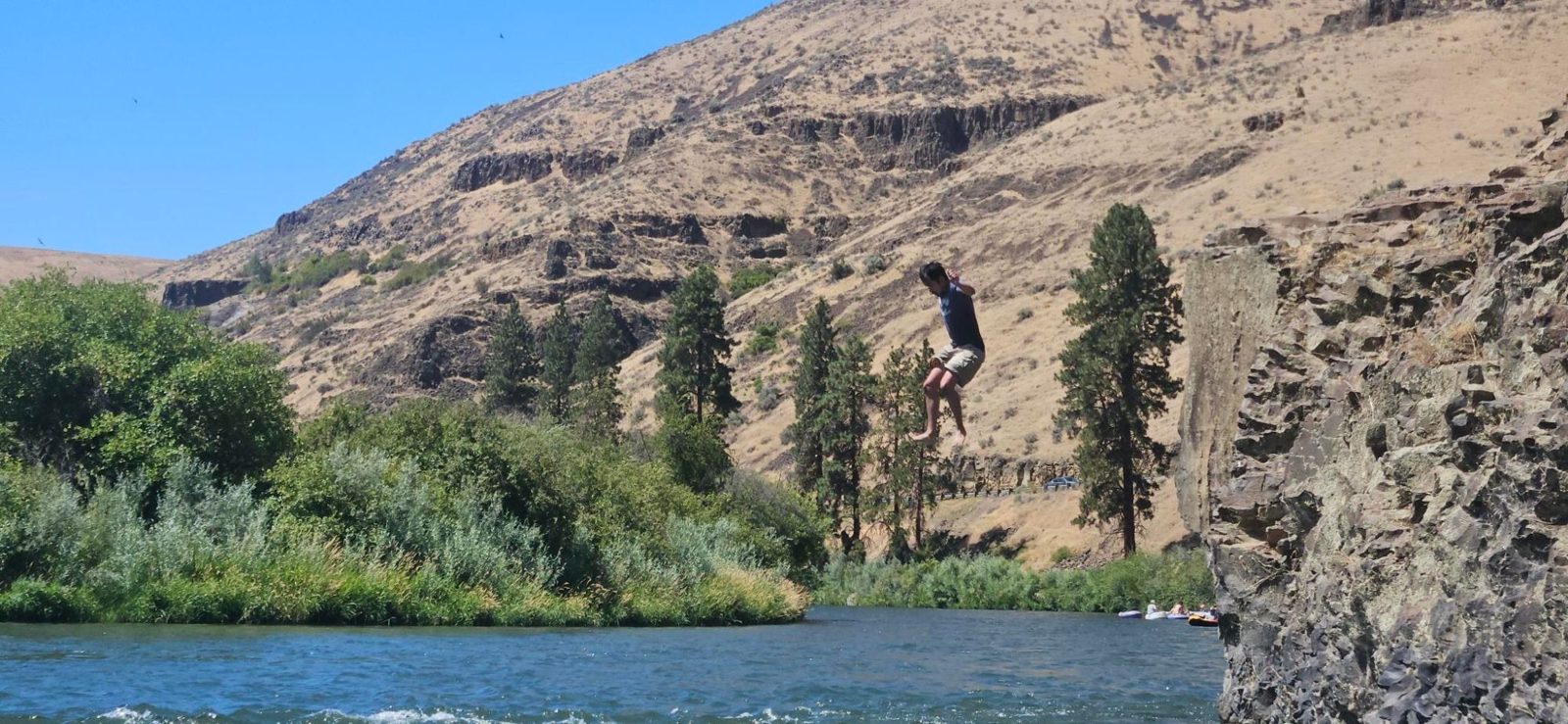 Pac-Man Rock (Yakima River Canyon)